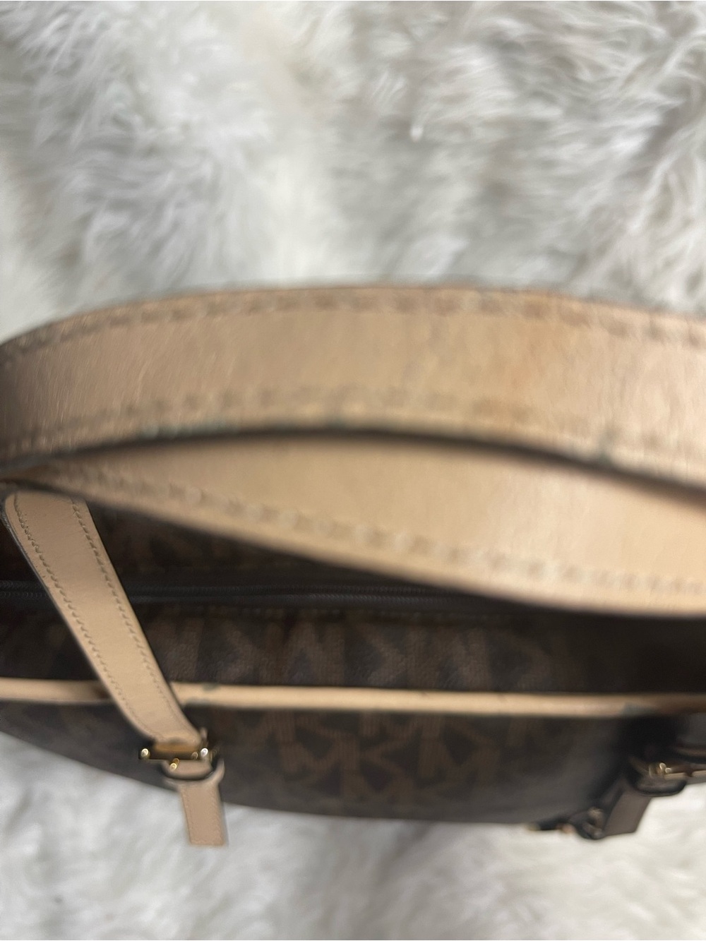 Michael Kors Brown MK Logo Tote with leather Beige Trim& straps - Picture 11 of 13